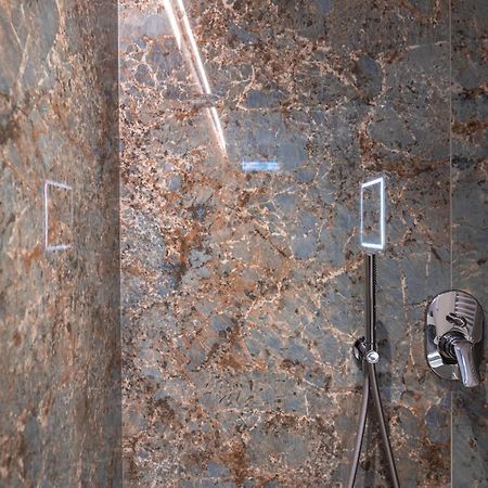 Hotel Cristal Σιρμιόνε Εξωτερικό φωτογραφία