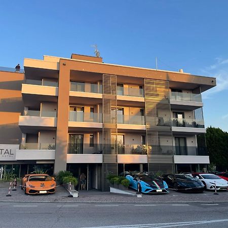 Hotel Cristal Σιρμιόνε Εξωτερικό φωτογραφία