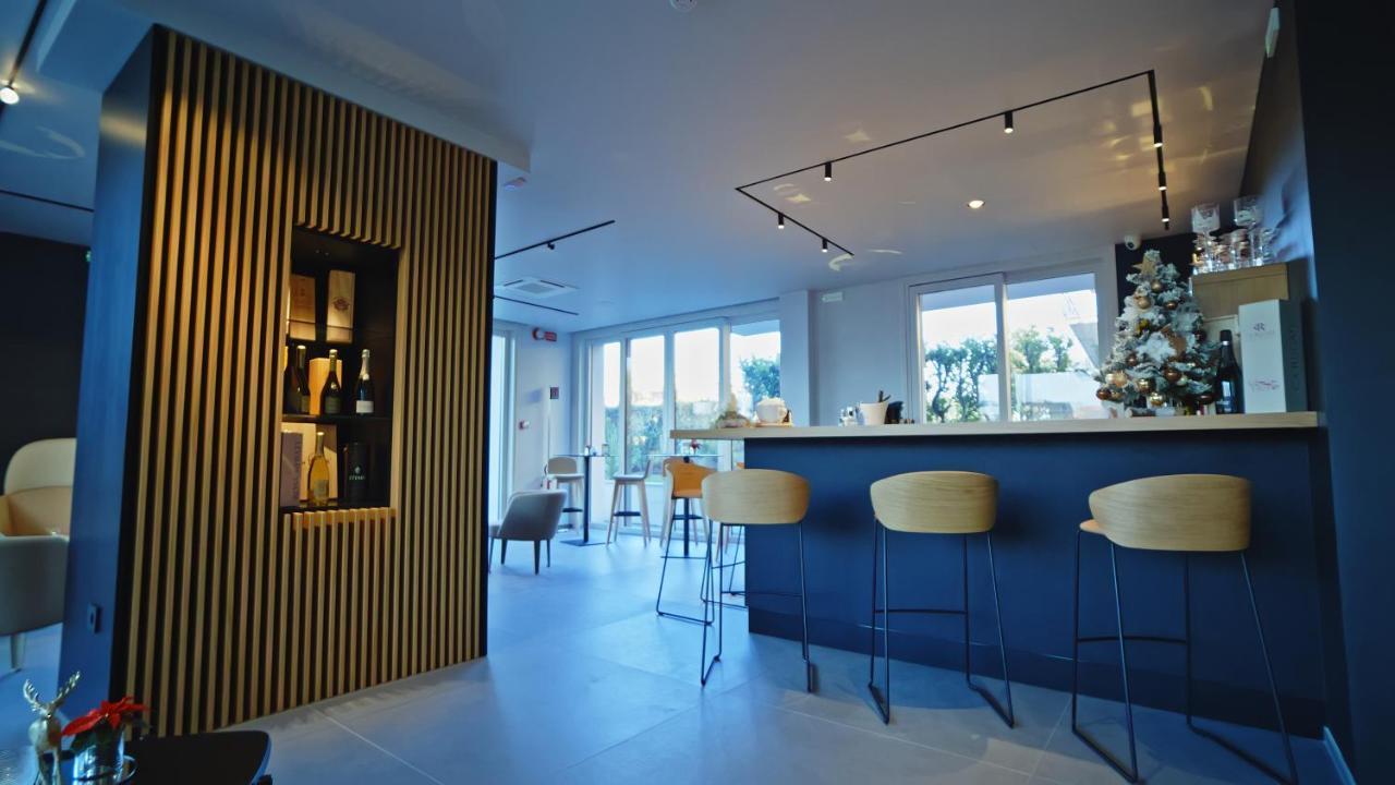 Hotel Cristal Σιρμιόνε Εξωτερικό φωτογραφία