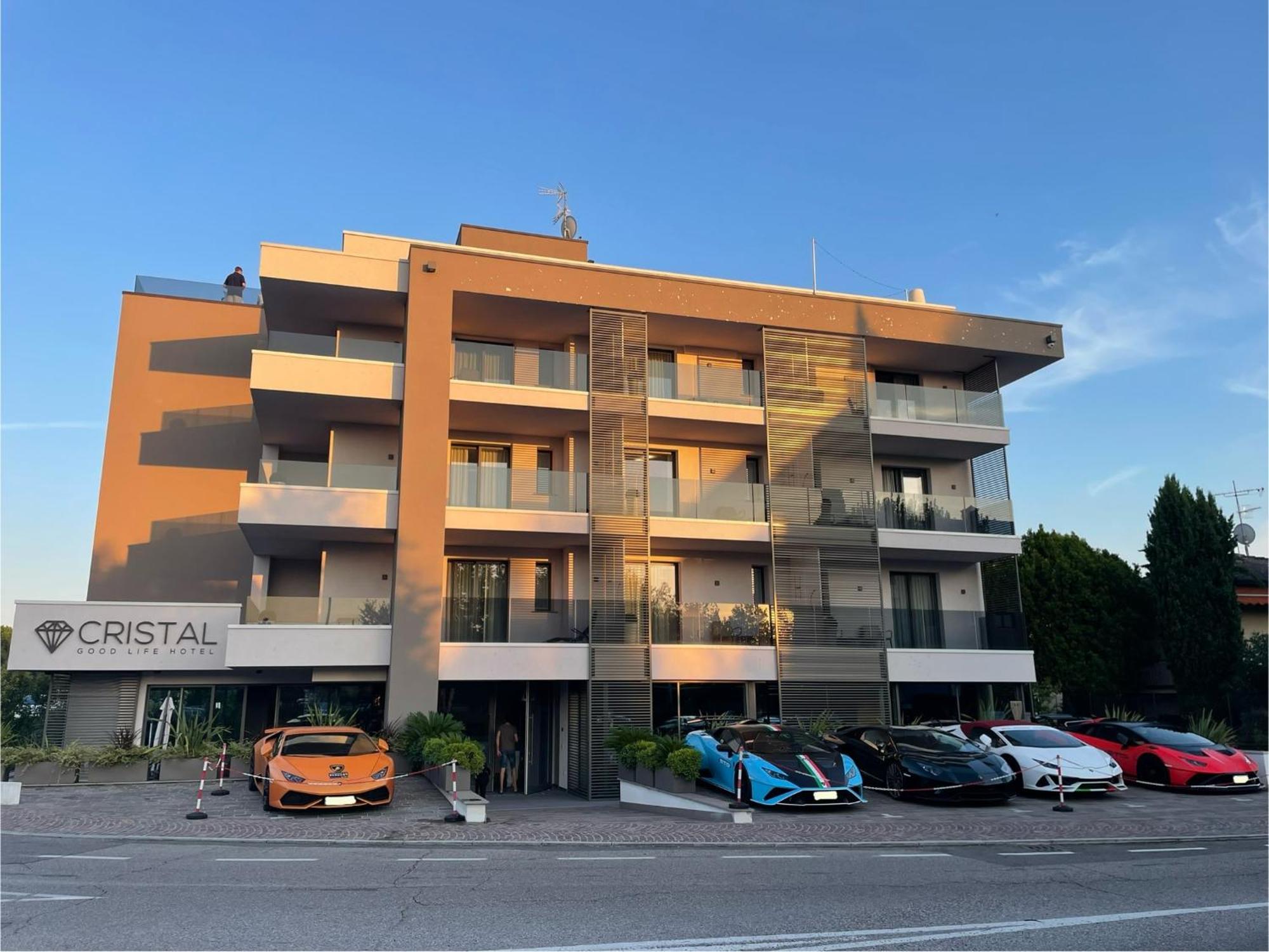 Hotel Cristal Σιρμιόνε Εξωτερικό φωτογραφία