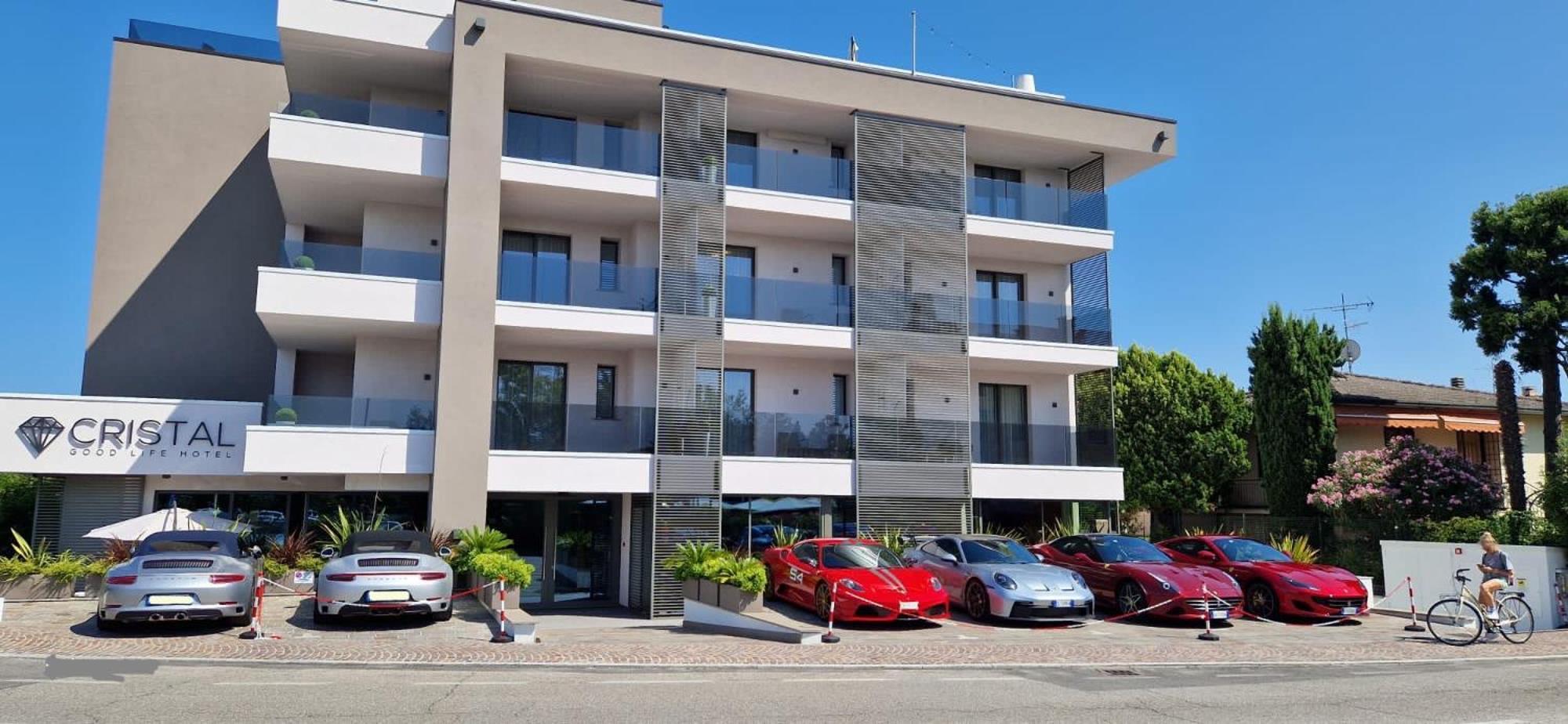 Hotel Cristal Σιρμιόνε Εξωτερικό φωτογραφία
